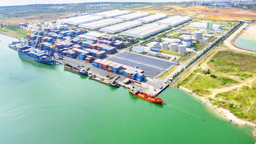 Cảng Chu Lai hướng tới mục tiêu cảng container lớn nhất miền Trung Cảng Chu Lai