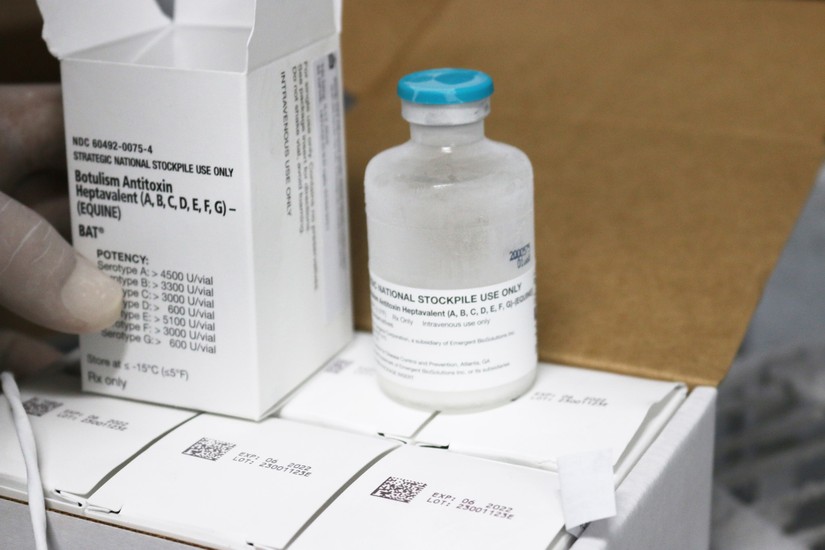 Thuốc Botulism Antitoxin Heptavalent (BAT), thuốc duy nhất trung h&ograve;a độc tố botulinum.