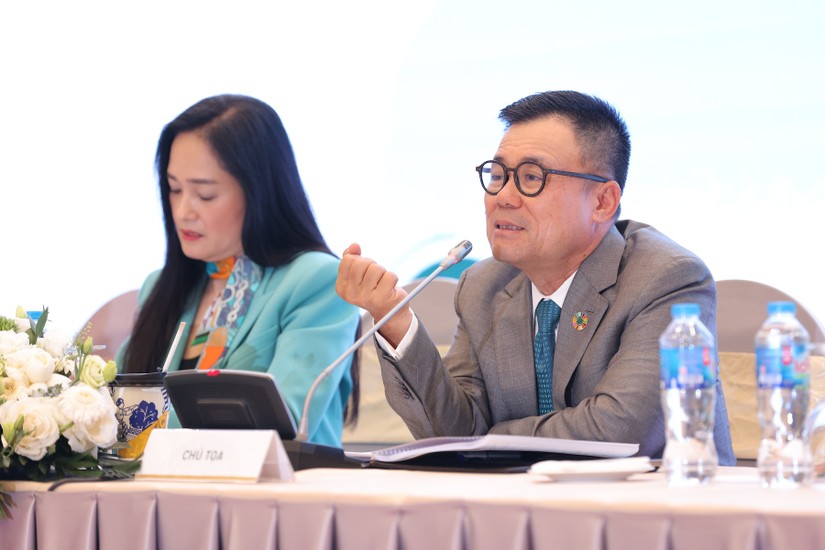 &Ocirc;ng Nguyễn Duy Hưng - Chủ tịch PAN Group tại ĐHĐCĐ thường ni&ecirc;n năm 2024.