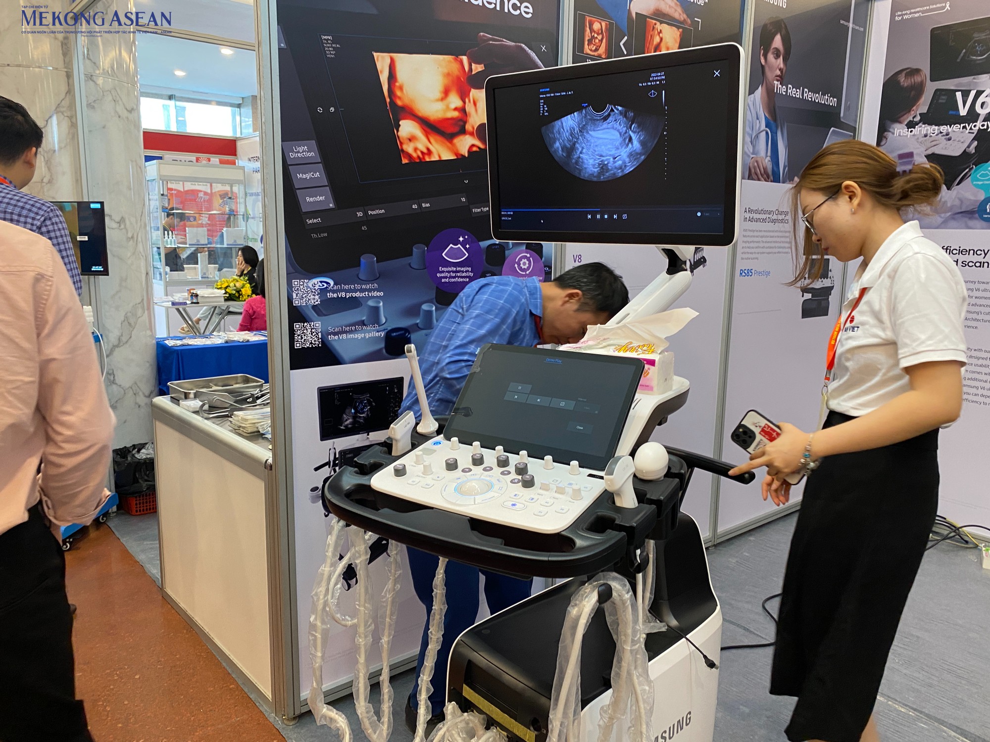 Vietnam Medi-Pharm 2024 l&agrave; nơi c&aacute;c 555win 500 nhà cái cá cược hoạt động trong lĩnh vực y dược trưng b&agrave;y v&agrave; giới thiệu những th&agrave;nh tựu, những kỹ thuật hiện đại v&agrave; c&aacute;c sản phẩm ti&ecirc;n tiến nhất. Ảnh: H&agrave; Anh/555win Login.