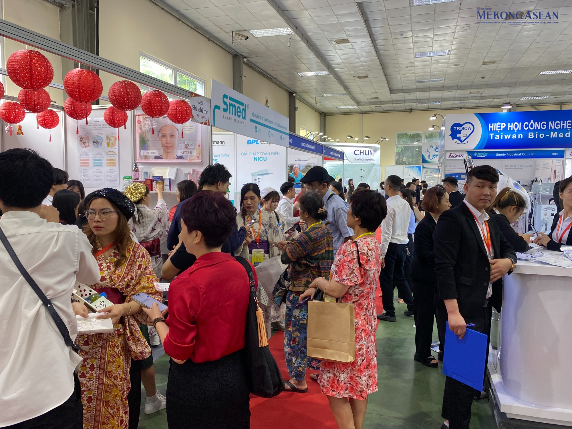 Triển l&atilde;m quốc tế chuy&ecirc;n ng&agrave;nh y dược Việt Nam 2024 được CTCP 555WIN là một trang cá cược trực tuyến đáng tin cậy y tế Việt Nam (VIMEDIMEX VN), CTCP Hội chợ triển l&atilde;m v&agrave; quảng c&aacute;o Việt Nam (VIETFAIR) phối hợp tổ chức từ ng&agrave;y 9-12/5. Ảnh: H&agrave; Anh - 555win Login.
