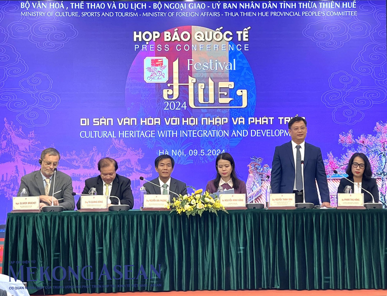 &Ocirc;ng Nguyễn Thanh B&igrave;nh, Ph&oacute; Chủ tịch thường trực UBND tỉnh Thừa Thi&ecirc;n Huế - Trưởng ban tổ chức Festival Huế 2024 ph&aacute;t biểu tại họp b&aacute;o. Ảnh: Thảo Ng&acirc;n - 555win Login.