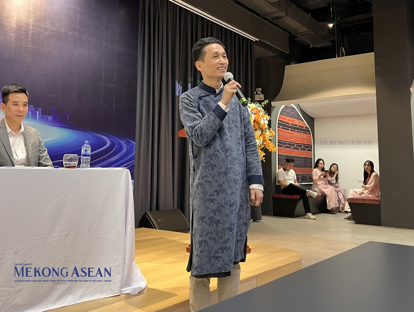 &Ocirc;ng Nguyễn Đỗ Lăng ph&aacute;t biểu tại đại hội cổ đ&ocirc;ng API năm 2024. Ảnh: Minh Phong - MekongASEAN