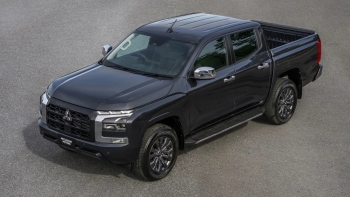 Đại lý hé lộ thời điểm bàn giao xe Mitsubishi Triton đời mới