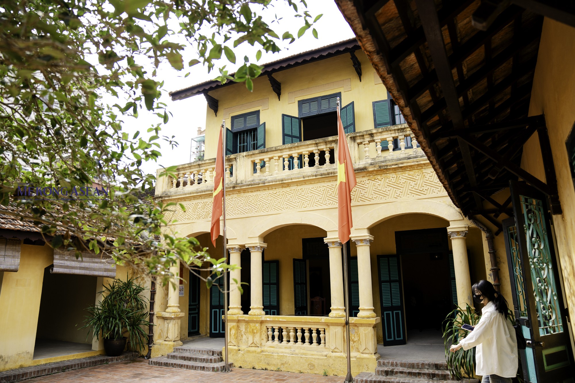 Chủ tịch Hồ Ch&iacute; Minh đ&atilde; đến ở v&agrave; l&agrave;m việc tại ng&ocirc;i nh&agrave; của cụ Nguyễn Văn Dương từ ng&agrave;y 3 đến 19/12/1946. Trong c&aacute;c ng&agrave;y 18 v&agrave; 19/12, B&aacute;c đ&atilde; chủ tr&igrave; Hội nghị Ban Chấp h&agrave;nh Trung ương Đảng mở rộng, 555Win 500 Đăng Ký Nhận Code ph&aacute;t động cuộc kh&aacute;ng chiến tr&ecirc;n phạm vi cả nước, vạch ra đường lối cơ bản của cuộc kh&aacute;ng chiến v&agrave; ra &ldquo;Lời k&ecirc;u gọi To&agrave;n quốc kh&aacute;ng chiến&rdquo;.