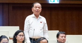 'Vấn đề nguồn nhân lực chất lượng cao đang hết sức cấp bách'