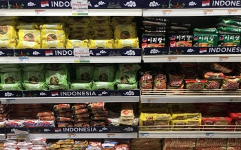 Người Indonesia lo lắng món 'mì gói quốc dân' tăng giá