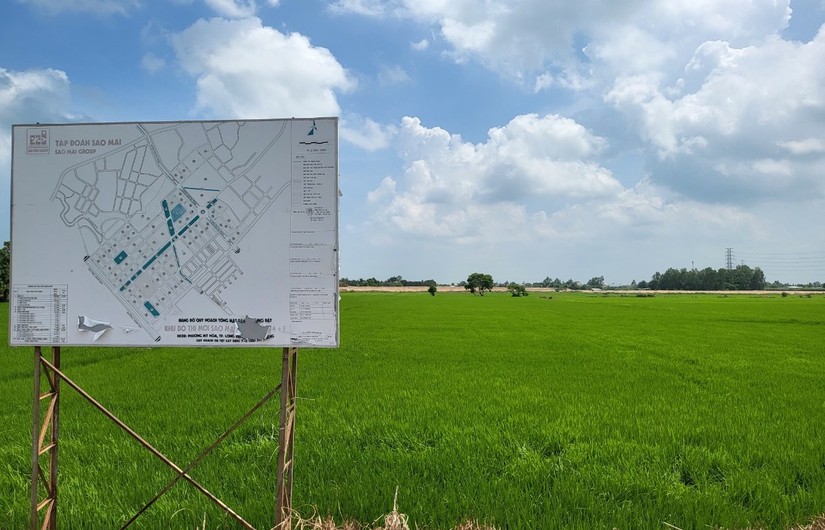 Khu d&acirc;n cư Sao Mai của Tập đo&agrave;n Sao Mai mới được UBND tỉnh An Giang chỉ đạo th&aacute;o gỡ vướng mắc li&ecirc;n quan đến tiền sử dụng đất.