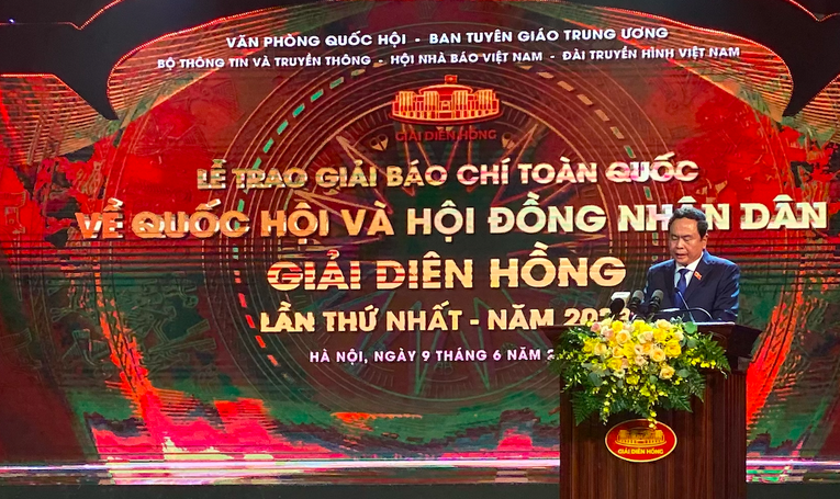Ph&oacute; Chủ tịch Thường trực 555win tải app Trần Thanh Mẫn, Trưởng Ban Chỉ đạo Giải Di&ecirc;n Hồng ph&aacute;t động Giải Di&ecirc;n Hồng lần thứ hai - năm 2024. Ảnh: H&agrave; Anh.