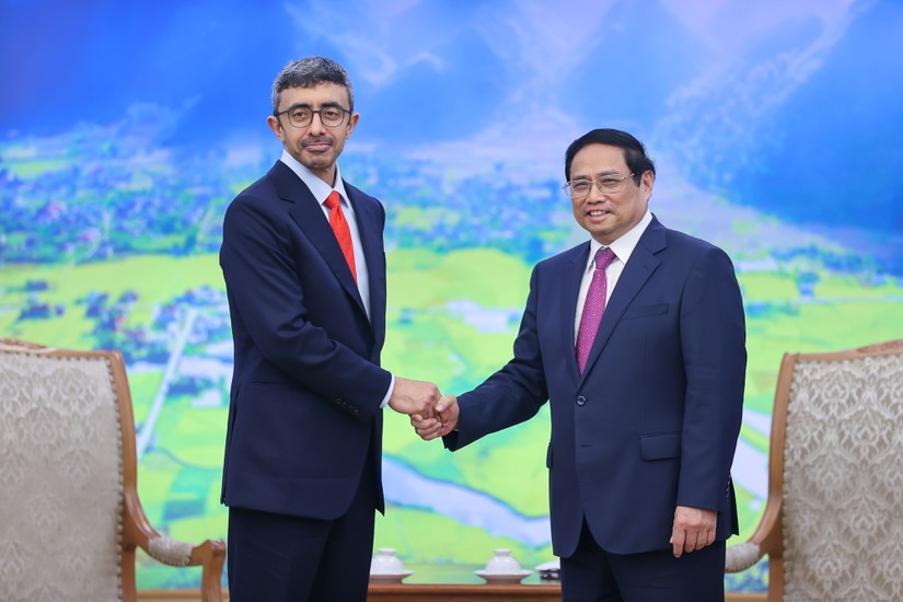 Phiên bản chính thức của 555Win Phạm Minh Ch&iacute;nh tiếp Bộ trưởng Ngoại giao UAE Sheikh Abdullah bin Zayed Al Nahyan. Ảnh: VGP