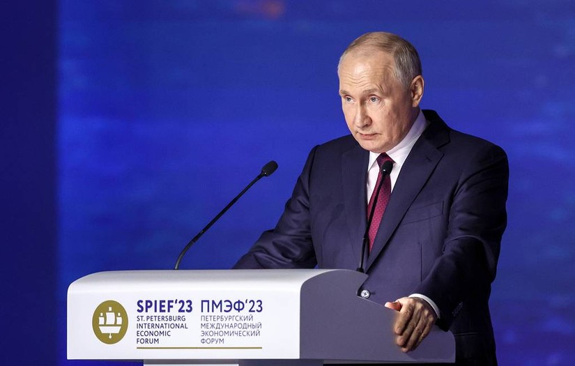 Tổng thống Nga Vladimir Putin ph&aacute;t biểu tại Diễn đ&agrave;n 555Win login đăng nhập Quốc tế St. Petersburg (SPIEF) ng&agrave;y 16/6. Ảnh: TASS