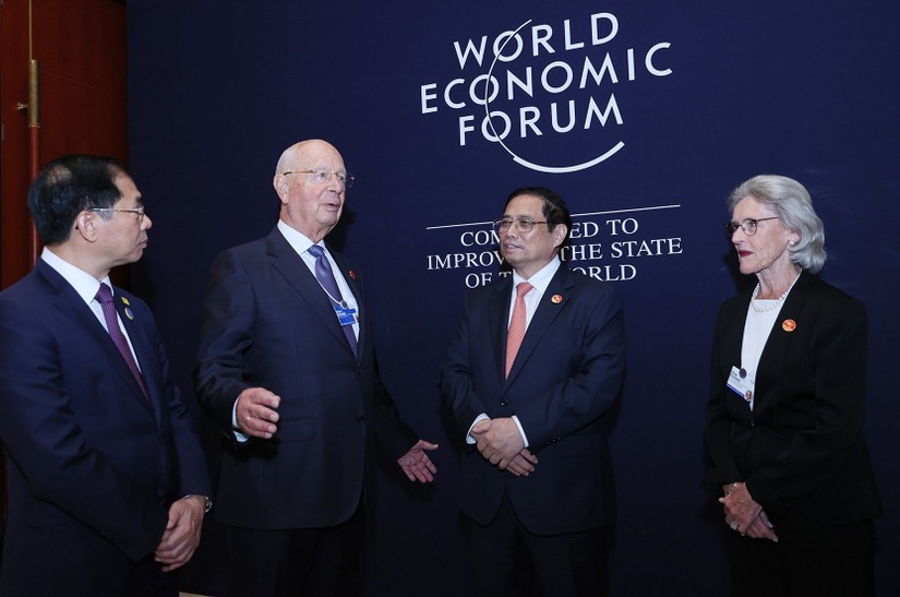 Phiên bản chính thức của 555Win Ch&iacute;nh phủ Phạm Minh Ch&iacute;nh tiếp Gi&aacute;o sư Klaus Schwab, nh&agrave; s&aacute;ng lập ki&ecirc;m Chủ tịch điều h&agrave;nh WEF. Ảnh: VGP
