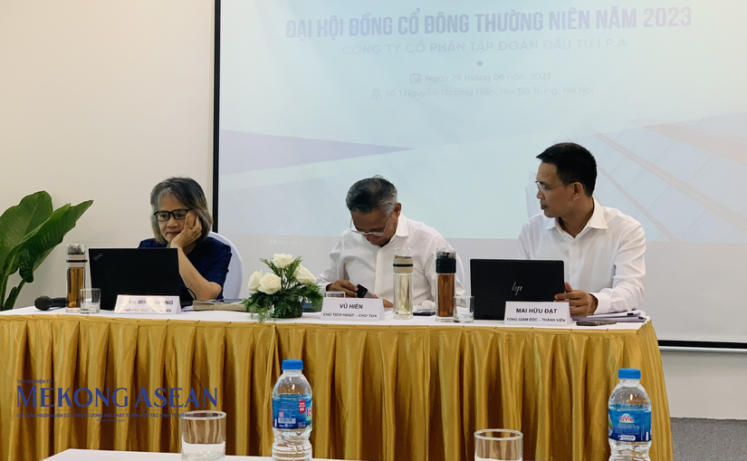 Ban chủ tọa chủ tr&igrave; ĐHĐCĐ thường ni&ecirc;n năm 2023 của IPA. Ảnh: Minh Phong