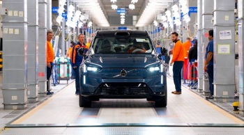 mau suv chien luoc cua volvo xuat xuong sau thoi gian tri hoan