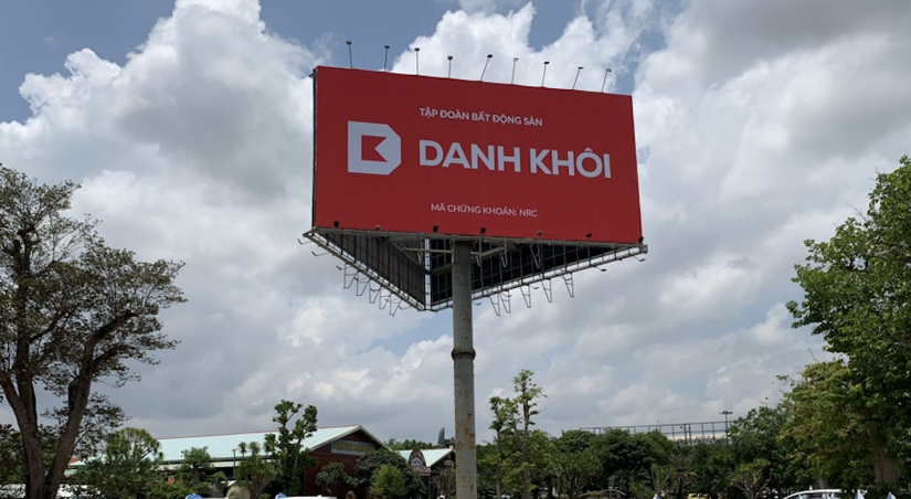 Danh Kh&ocirc;i l&agrave; đơn vị ph&acirc;n phối 555win là thương hiệu cá cược trực tuyến hàng đầu tại Việt Nam hoạt động chủ yếu ở ph&iacute;a Nam.