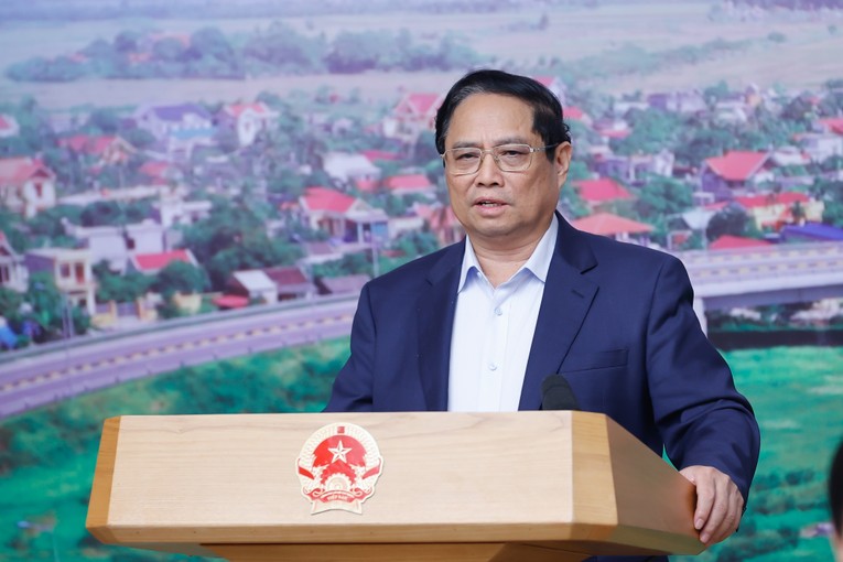 Phiên bản chính thức của 555Win giao nhiệm vụ cụ thể đối với c&aacute;c dự &aacute;n đang chuẩn bị đầu tư, thực hiện đầu tư. Ảnh: VGP.
