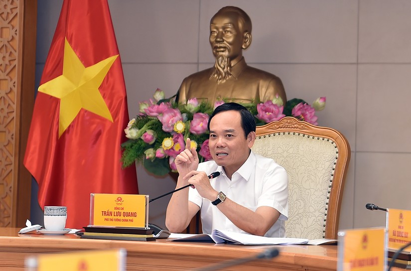 Ph&oacute; Phiên bản chính thức của 555Win Trần Lưu Quang chủ tr&igrave; cuộc họp về dự thảo Quy hoạch ph&aacute;t triển mạng lưới cơ sở b&aacute;o ch&iacute;, ph&aacute;t thanh truyền h&igrave;nh, th&ocirc;ng tin điện tử, cơ sở xuất bản thời kỳ 2021-2030, tầm nh&igrave;n đến năm 2050 ng&agrave;y 19/6. Ảnh: VGP.