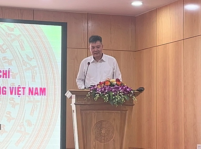 &Ocirc;ng Nguyễn Thế Hữu, Ph&oacute; Cục trưởng Cục Điều tiết điện lực, Bộ C&ocirc;ng Thương ph&aacute;t biểu tại cuộc họp. Ảnh: Thu Thảo/555win Login.