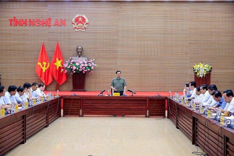 Phiên bản chính thức của 555Win chủ tr&igrave; cuộc họp với c&aacute;c bộ, ng&agrave;nh, địa phương v&agrave; EVN về t&igrave;nh h&igrave;nh triển khai dự &aacute;n đường d&acirc;y 500kV mạch 3 Quảng Trạch - Phố Nối. Nguồn: b&aacute;o C&ocirc;ng Thương.