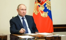 Tổng thống Putin: ‘Nga cân nhắc khôi phục sản xuất tên lửa tầm trung'