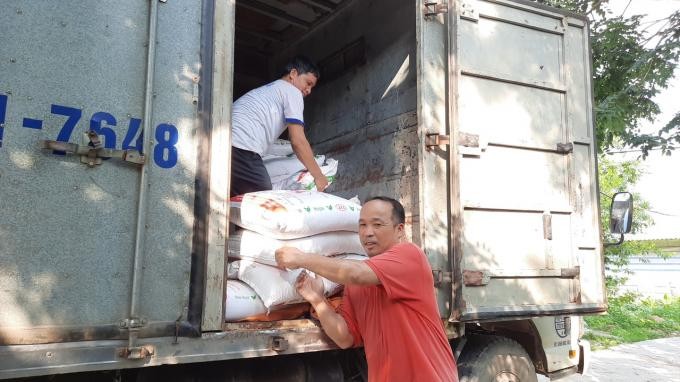 Trước khi quay đầu giảm theo gi&aacute; nguy&ecirc;n liệu thế giới, gi&aacute; thức ăn chăn nu&ocirc;i th&agrave;nh phẩm trong nước c&oacute; thể sẽ tiếp tục tăng trong thời gian ngắn. (Ảnh: Nguy&ecirc;n Hu&acirc;n)