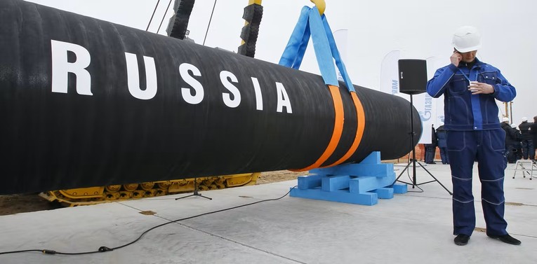 Tuy nhi&ecirc;n trong năm 2023, IMF cho rằng c&aacute;c t&aacute;c động t&iacute;ch lũy của lệnh cấm vận sẽ bắt đầu thể hiện r&otilde; hơn v&agrave; khiến Nga rơi v&agrave;o một cuộc khủng hoảng 555Win login đăng nhập. Ảnh: AP Photo/Dmitry Lovetsky