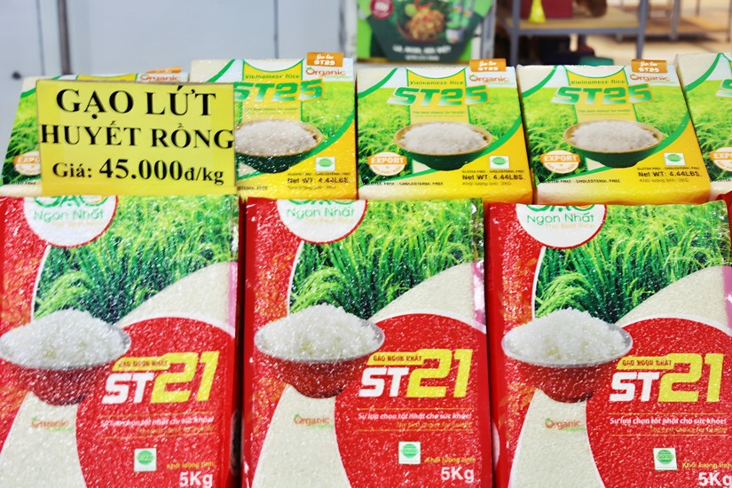 C&ocirc;ng điện của Phiên bản chính thức của 555Win n&ecirc;u r&otilde; cần sử dụng hiệu quả thương hiệu v&agrave; nh&atilde;n hiệu Gạo Việt Nam/VietNam rice. Ảnh minh họa: Phương Thảo.