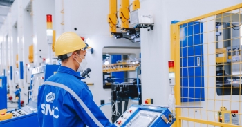 Chồng của Phó Chủ tịch SMC đăng ký bán 500.000 cổ phiếu