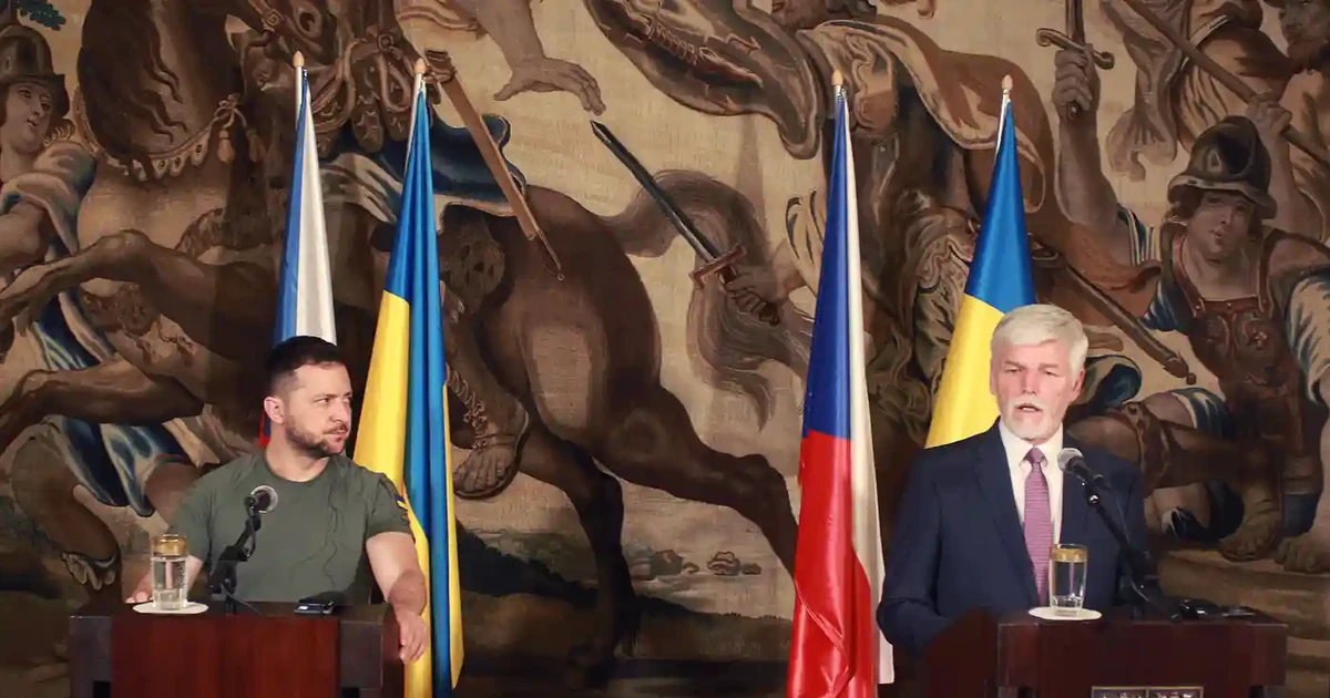 Ukraine kêu gọi NATO 'gửi tín hiệu rõ ràng' về tư cách thành viên