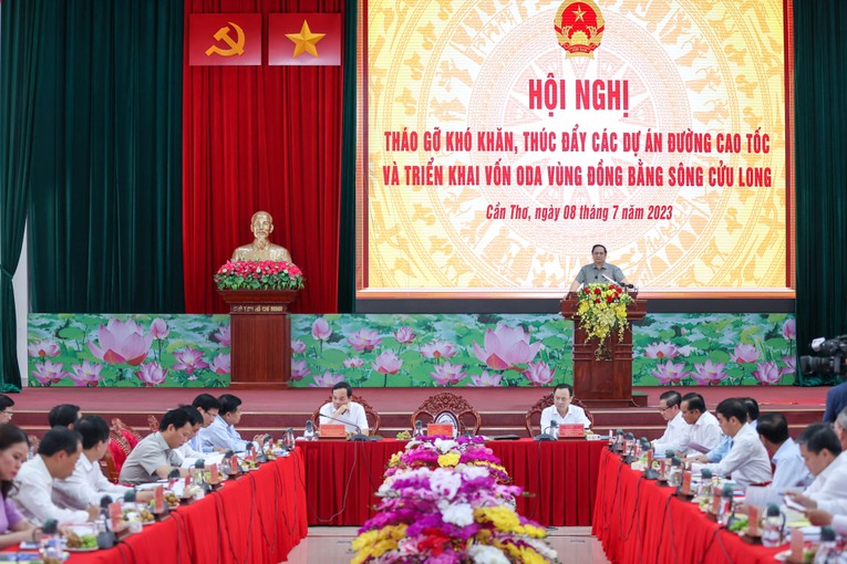 Phiên bản chính thức của 555Win Phạm Minh Ch&iacute;nh chủ tr&igrave; hội nghị về th&aacute;o gỡ kh&oacute; khăn, th&uacute;c đẩy c&aacute;c dự &aacute;n cao tốc v&agrave; triển khai c&aacute;c dự &aacute;n ODA v&ugrave;ng ĐBSCL - Ảnh: VGP