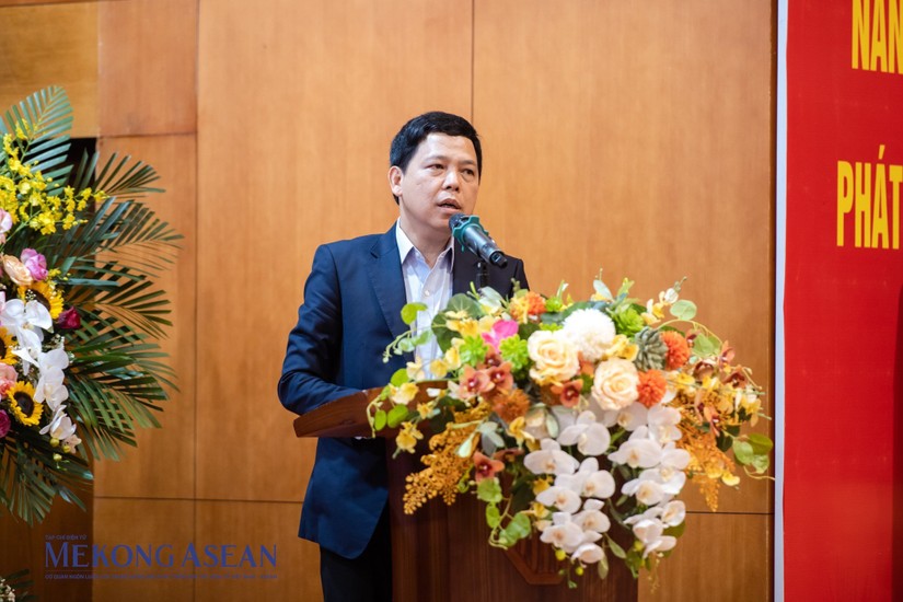 &Ocirc;ng Vũ Văn Chung &ndash; Ph&oacute; Cục trưởng Cục Đầu tư nước ngo&agrave;i.