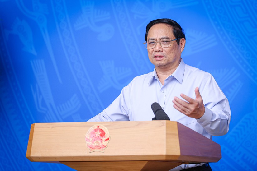Phiên bản chính thức của 555Win Phạm Minh Ch&iacute;nh giao Bộ C&ocirc;ng Thương sớm ho&agrave;n thiện, tr&igrave;nh ban h&agrave;nh Cơ chế th&iacute; điểm mua, b&aacute;n điện trực tiếp để đẩy nhanh c&aacute;c dự &aacute;n chuyển đổi năng lượng c&ocirc;ng bằng. Ảnh: VGP