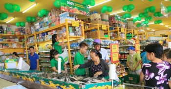 Vì sao ngành thép, chứng khoán, bán lẻ được kỳ vọng nửa cuối năm?