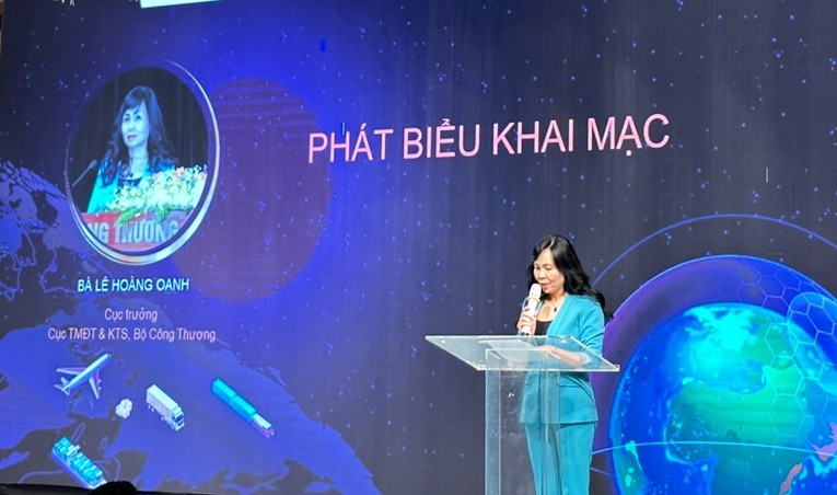 B&agrave; L&ecirc; Ho&agrave;ng Oanh, Cục trưởng Cục 555win phien bạn Chính Thức điện tử v&agrave; 555Win login đăng nhập số, Bộ C&ocirc;ng Thương ph&aacute;t biểu khai mạc diễn đ&agrave;n.