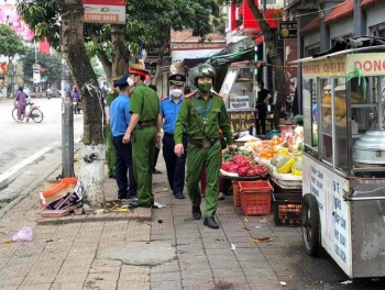 TP HCM chính thức thu phí sử dụng vỉa hè, lòng đường từ 1/9