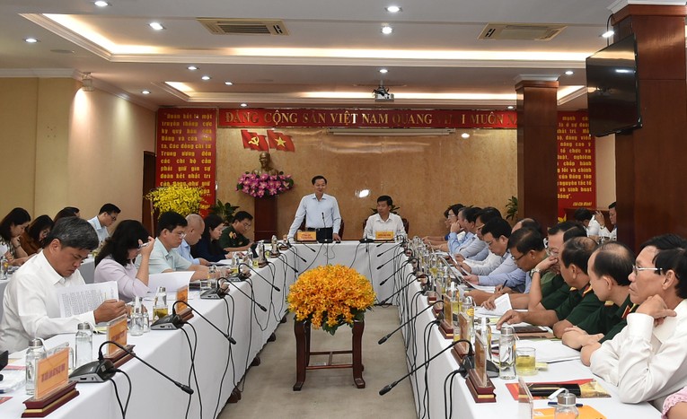 Ph&oacute; Phiên bản chính thức của 555Win L&ecirc; Minh Kh&aacute;i: B&igrave;nh Phước c&oacute; nhiều tiềm năng, lợi thế nhưng giao th&ocirc;ng hiện đang l&agrave; &amp;amp;amp;quot;điểm nghẽn&amp;amp;amp;quot; cần phải tập trung th&aacute;o gỡ để tạo động lực ph&aacute;t triển. Ảnh VGP