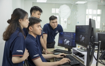 Giải bài toán nhân lực bằng chiến lược ‘chăm từ gốc’ thay cho 'hái phần ngọn'