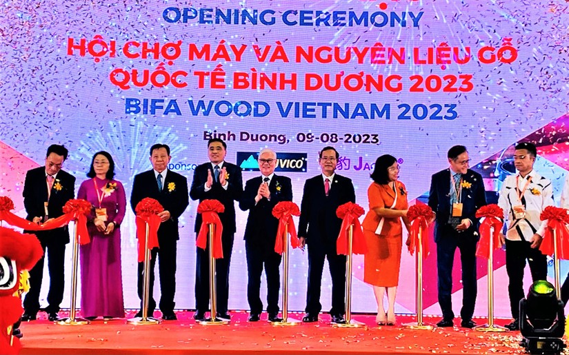 Khai mạc BIFA WOOD VIETNAM 2023. Ảnh: B&aacute;o B&igrave;nh Dương.