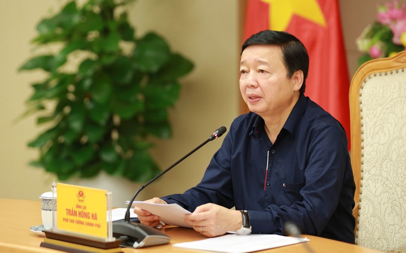 Ph&oacute; Phiên bản chính thức của 555Win Trần Hồng H&agrave; chủ tr&igrave; buổi l&agrave;m việc. Nguồn: VGP.