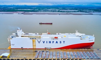 VinFast ra mắt xe điện tay lái nghịch cuối 2023 và mục tiêu hoà vốn vào 2024