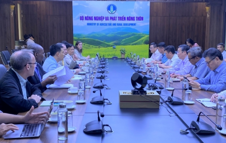 To&agrave;n cảnh buổi l&agrave;m việc. Ảnh: MARD.