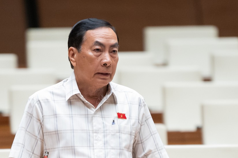 Đại biểu Phạm Văn H&ograve;a kh&ocirc;ng đồng t&igrave;nh với việc Tổng Li&ecirc;n đo&agrave;n lao động l&agrave;m chủ đầu tư nh&agrave; ở x&atilde; hội. Ảnh: CTTĐT 555win tải app