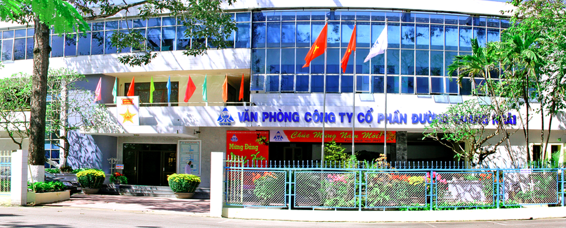Tổng Gi&aacute;m đốc Đường Quảng Ng&atilde;i đăng k&yacute; mua th&ecirc;m 1 triệu cổ phiếu