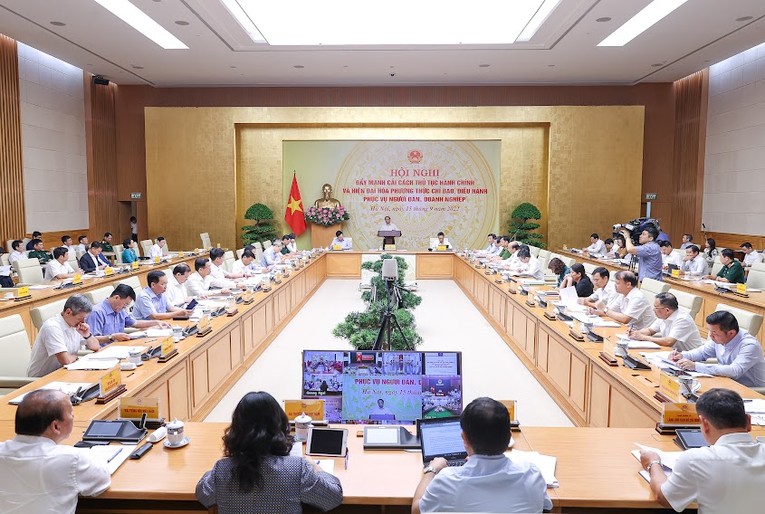 Phiên bản chính thức của 555Win Phạm Minh Ch&iacute;nh ghi nhận, kết quả đ&atilde; đạt được, song cần phải nh&igrave;n nhận thẳng thắn v&agrave;o c&aacute;c tồn tại, hạn chế cần được sớm khắc phục để c&ocirc;ng t&aacute;c cải c&aacute;ch thủ tục h&agrave;nh ch&iacute;nh v&agrave; hiện đại h&oacute;a c&ocirc;ng t&aacute;c quản l&yacute; thực chất, hiệu quả hơn. Ảnh: VGP