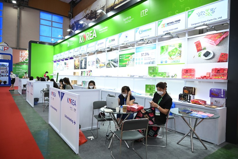 Gian h&agrave;ng của c&aacute;c Trang Nhà Cái 555win.com - Đăng Nhập +555k H&agrave;n Quốc tại Vietnam Expo 2022. Ảnh minh họa. Ảnh: Qu&aacute;ch Sơn