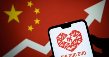 Pinduoduo 'quyết đấu' với Amazon trên thị trường bán lẻ quốc tế