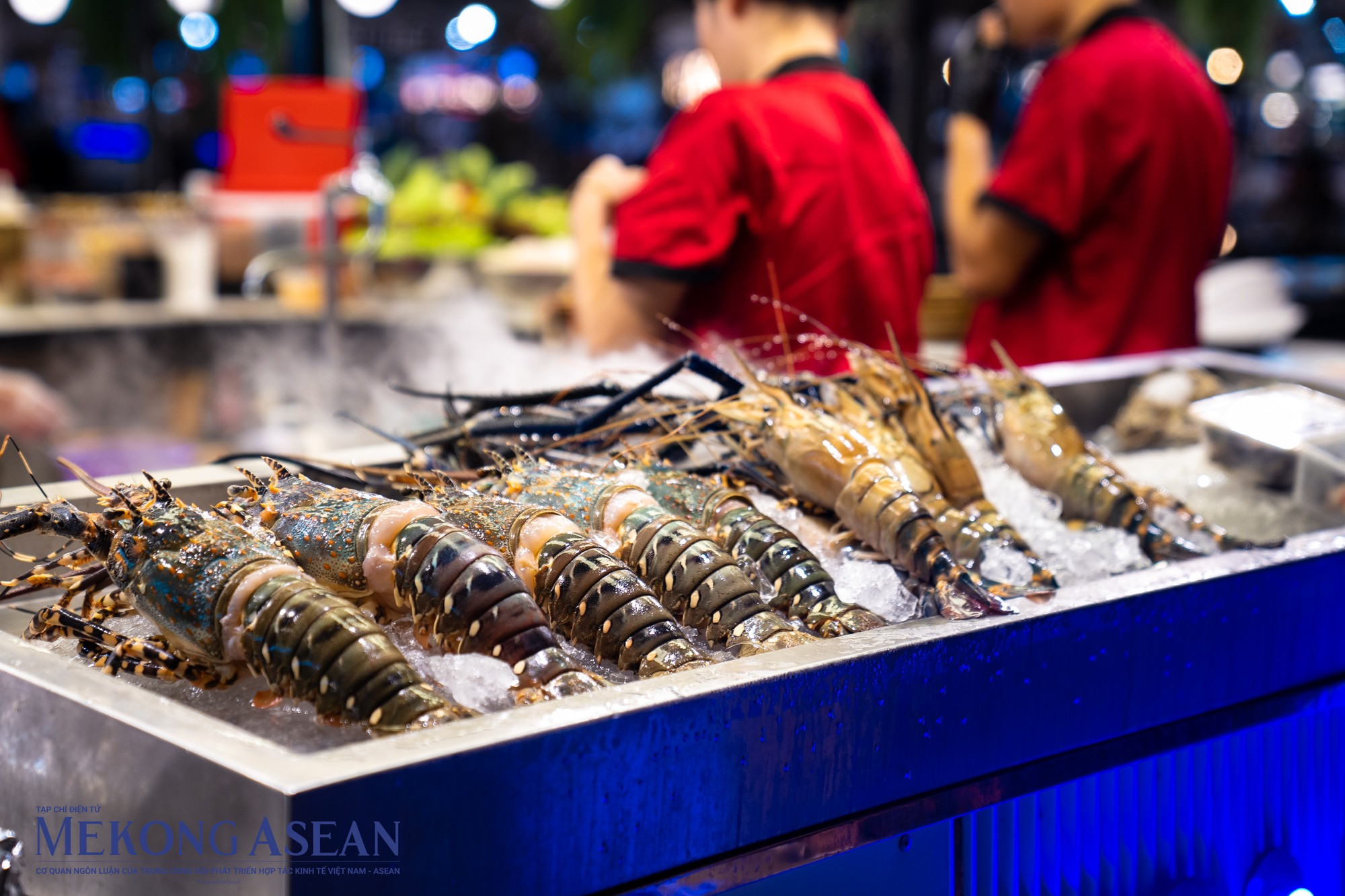 Hải sản tươi ngon cũng l&agrave; điều hấp dẫn du lịch đến thưởng thức 555Win là thương hiệu cá cược trực tuyến hàng đầu tại Việt Nam tại chợ Jodd Fairs.
