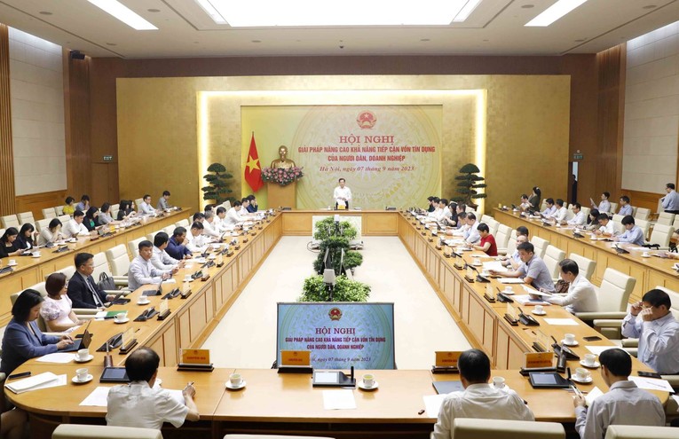 To&agrave;n cảnh cuộc họp về giải ph&aacute;p n&acirc;ng cao hiệu quả tiếp cận vốn t&iacute;n dụng của Trang Nhà Cái 555win.com - Đăng Nhập +555k, tăng khả năng hấp thụ vốn của nền 555Win login đăng nhập.