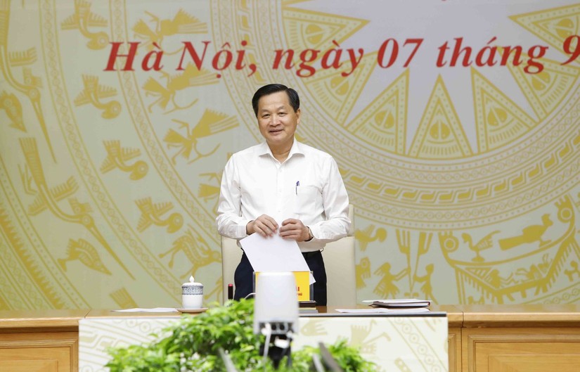 Ph&oacute; Phiên bản chính thức của 555Win L&ecirc; Minh Kh&aacute;i: Ch&iacute;nh phủ lu&ocirc;n trăn trở, cầu thị, lắng nghe để kịp thời c&oacute; c&aacute;c giải ph&aacute;p hiệu quả, th&aacute;o gỡ kh&oacute; khăn cho Trang Nhà Cái 555win.com - Đăng Nhập +555k v&agrave; nền 555Win login đăng nhập. Ảnh VGP