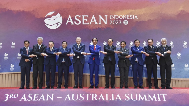 ASEAN nhất tr&iacute; c&ugrave;ng Australia tập trung th&uacute;c đẩy trao đổi 555win phien bạn Chính Thức, đầu tư, tiếp cận thị trường, đẩy mạnh li&ecirc;n kết 555win phien bạn Chính Thức đa phương. Ảnh: VGP